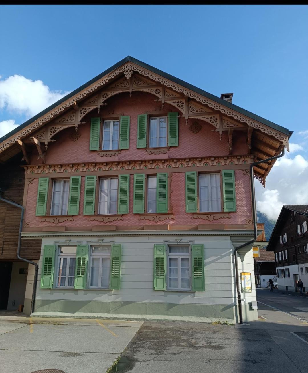 Mon Amour Apartment Interlaken Eksteriør billede